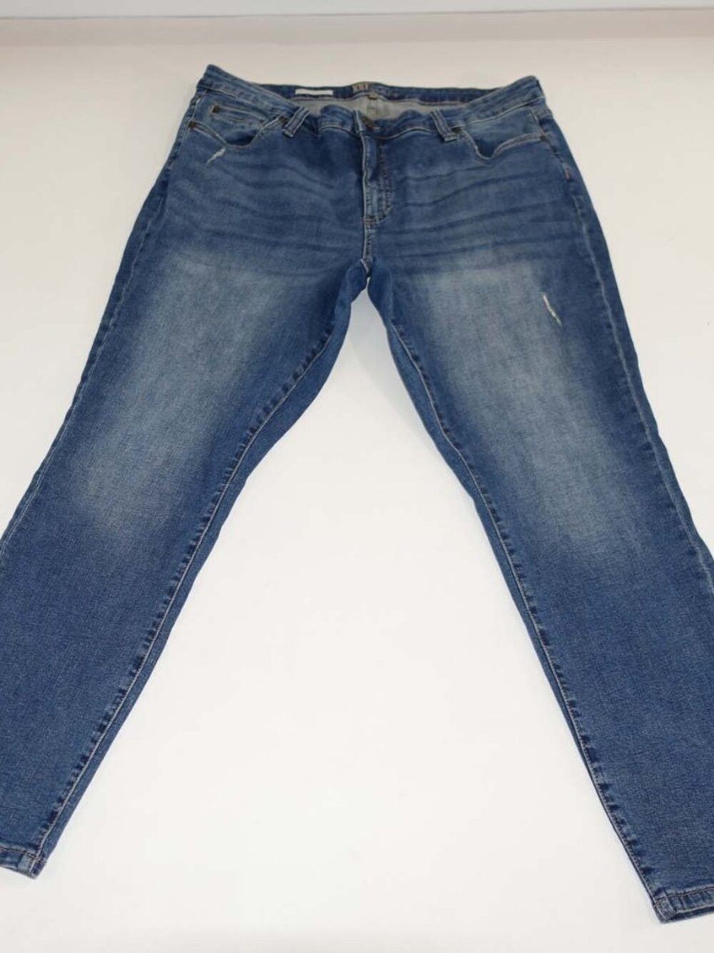 KUT from the Kloth Women's Katy Boyfriend Jeans Size 18W Blue 29" Inseam Stretch